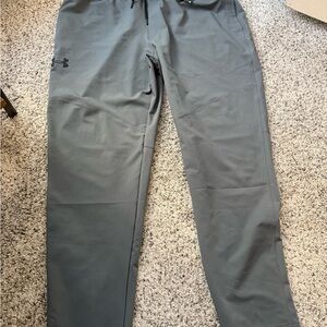 Under Armour Men's Gray Pants